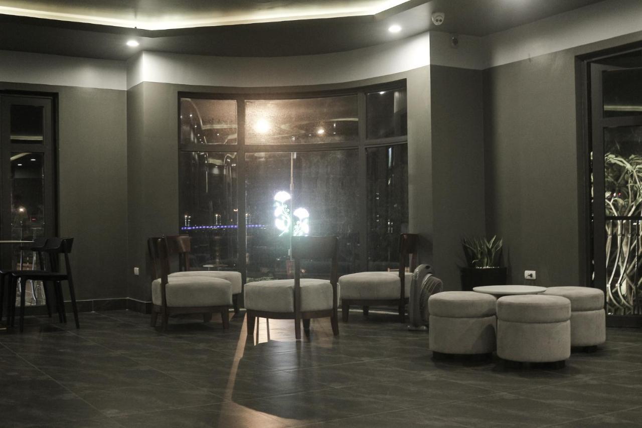 Qb Casa Residence Ðồng Hới Buitenkant foto